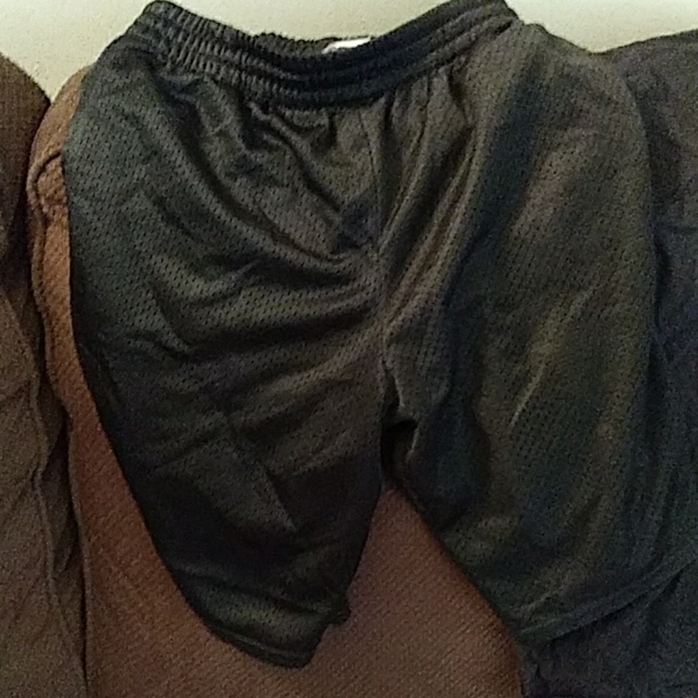 Short set - Picture 3 of 3